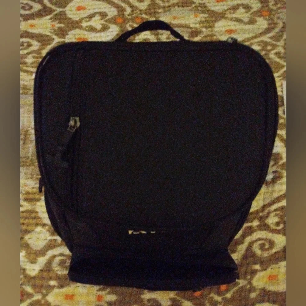 RTIC Backpack Cooler - Picture 4 of 5